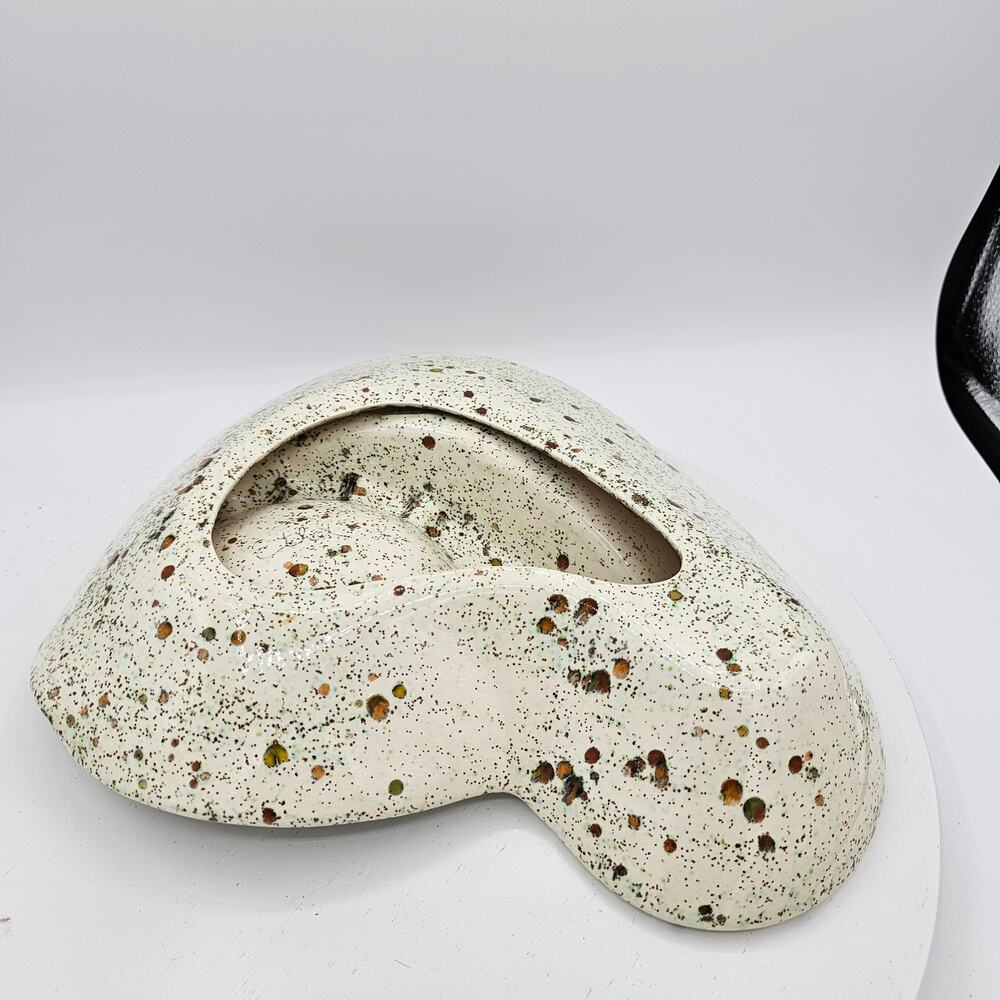 Mid Century Modern Atomic Ashtray, Vintage 70s Ceramic Ashtray Speckled Design - Picture 2 of 7